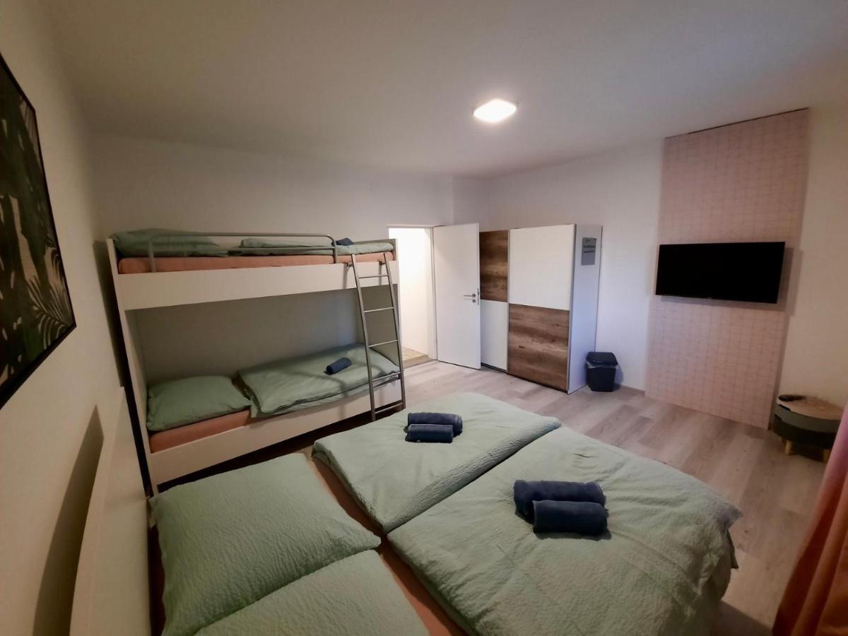 Rooms Optim Ptuj Exterior foto