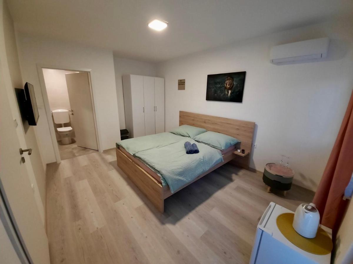 Rooms Optim Ptuj Exterior foto