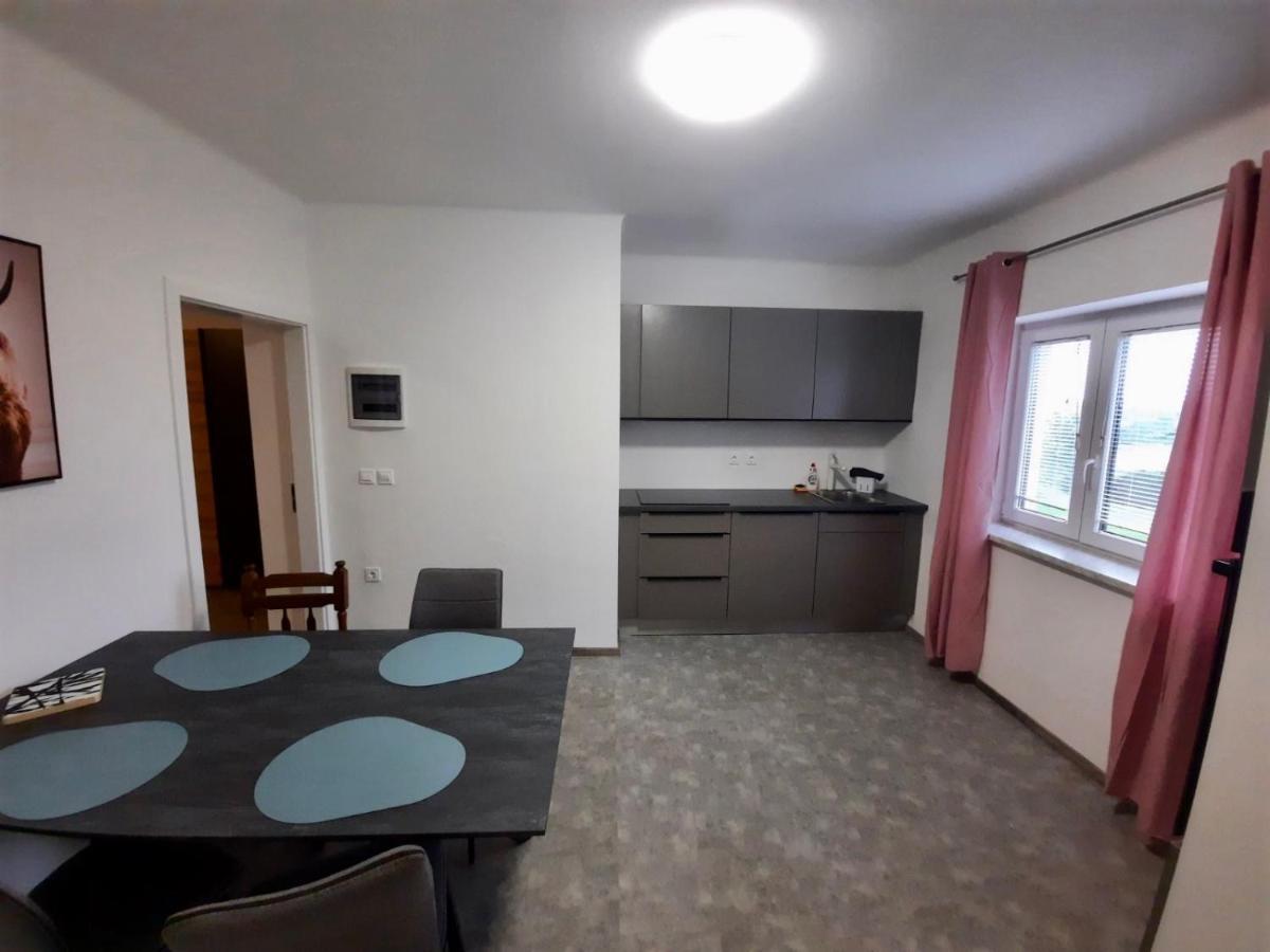 Rooms Optim Ptuj Exterior foto