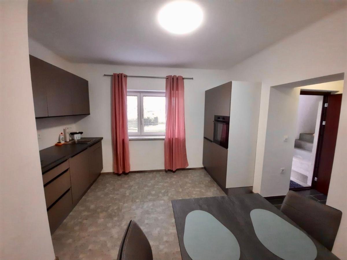 Rooms Optim Ptuj Exterior foto